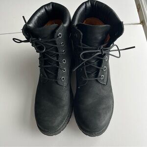 Timberlands - Women’s Boots - Black - Size 9